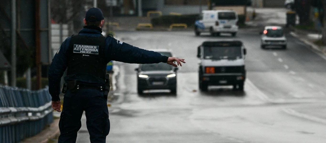 Δεν βάζουν «μυαλό» οι Έλληνες: 2.193 παραβάσεις σε μια ημέρα - «Πρωταθλήτρια» η Αττική